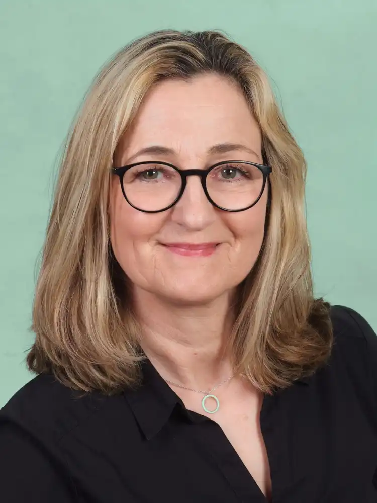 Barbara Schneeberger, Vermietung bei der GBS Herborn eG